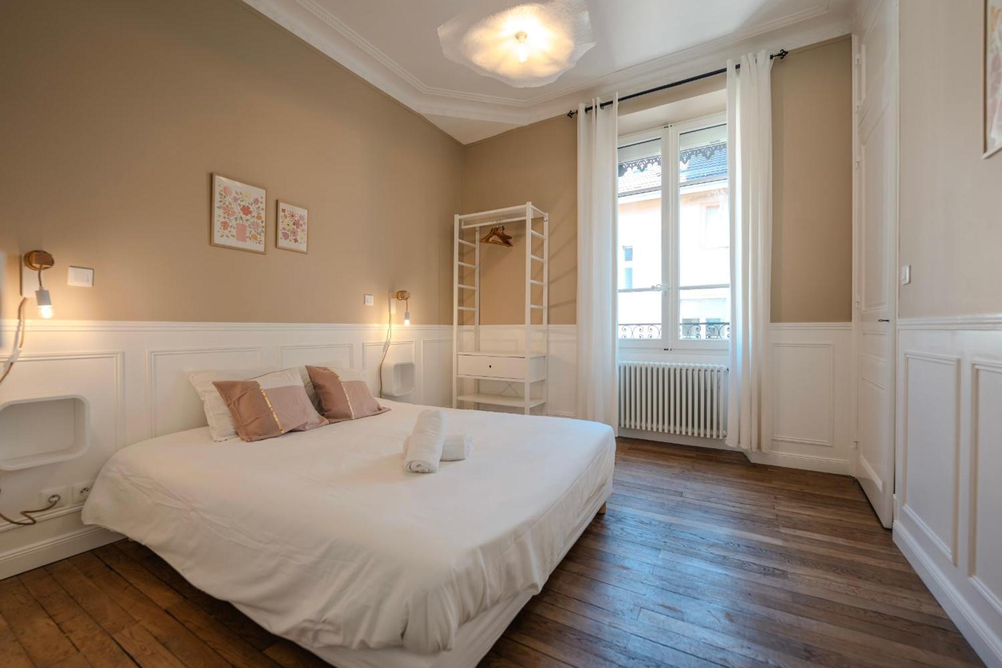 #hw Le Mazet Hyper-centre Haussmanian Grenoble